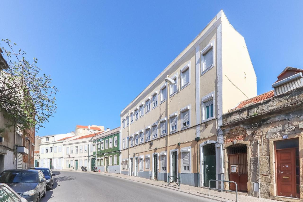 Vita Portucale ! Stylish Apartment Campo Ourique Lissabon Buitenkant foto