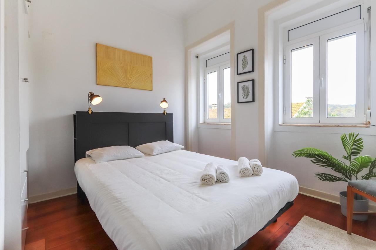 Vita Portucale ! Stylish Apartment Campo Ourique Lissabon Buitenkant foto