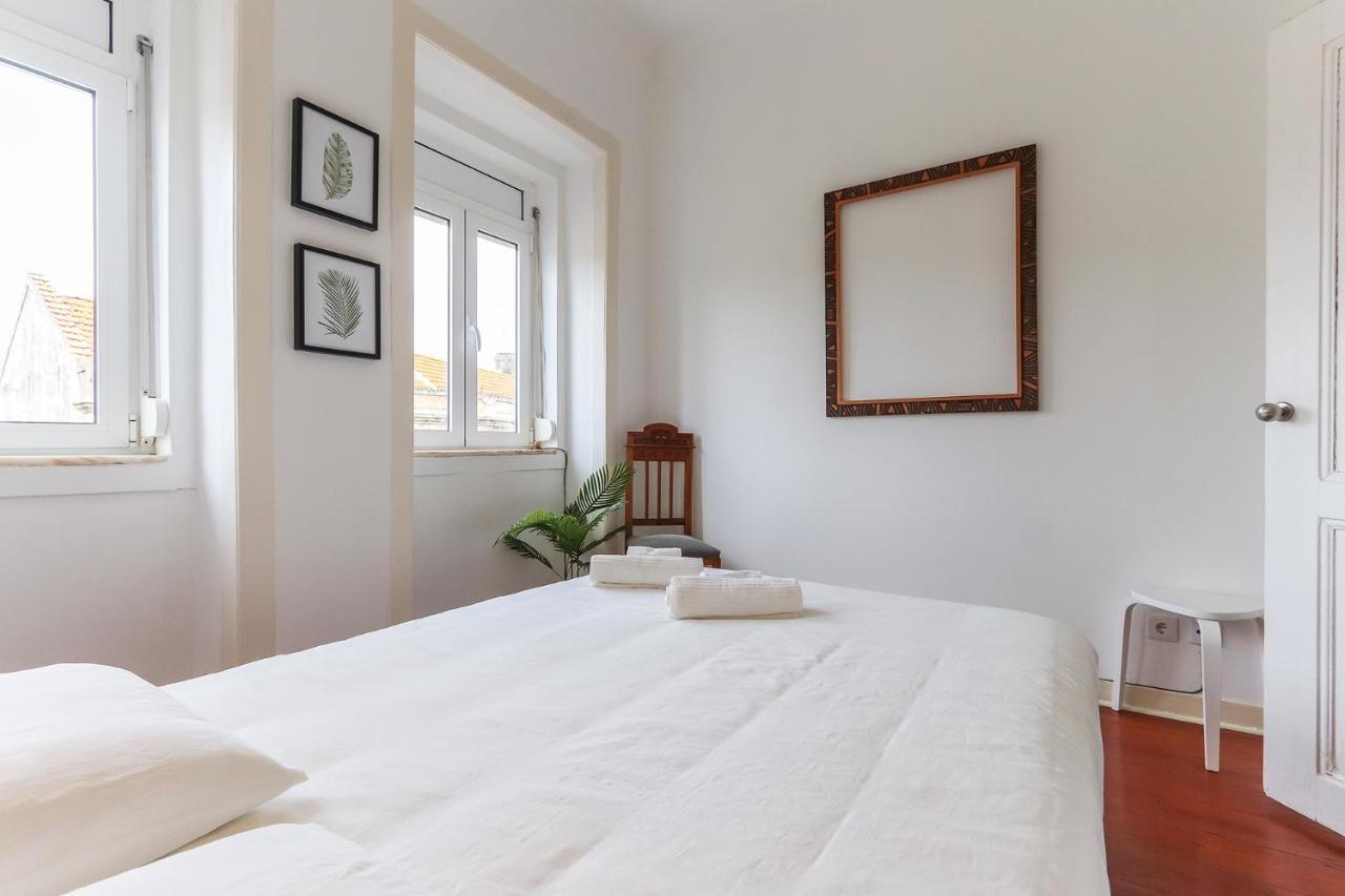 Vita Portucale ! Stylish Apartment Campo Ourique Lissabon Buitenkant foto